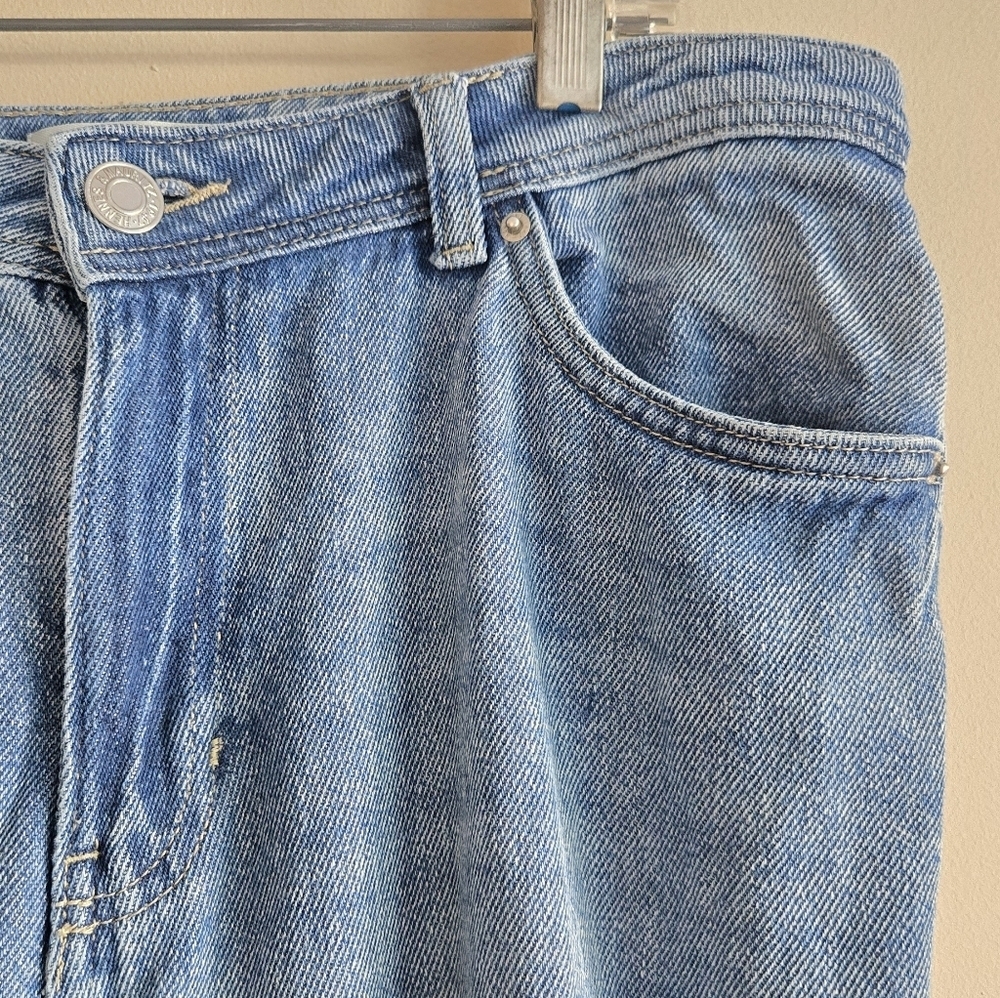H&M Wide Leg High Rise Jeans Size 10 - Picture 3 of 9